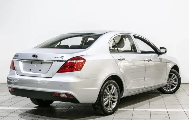 Geely Emgrand 7, фото №2