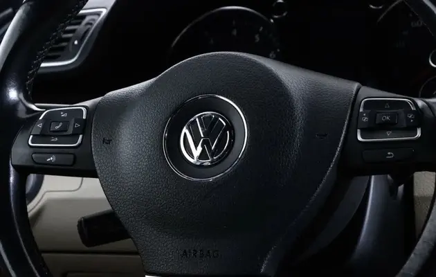 Volkswagen Passat CC, фото №9