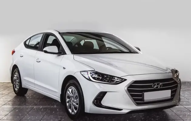 Hyundai Elantra, фото №3