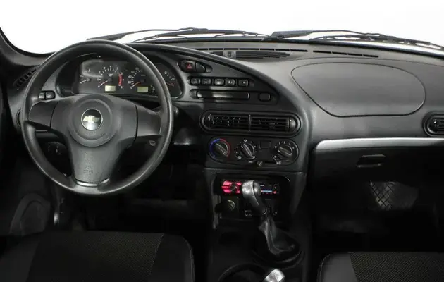Chevrolet Niva, фото №5