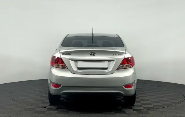 Hyundai Solaris, фото №4