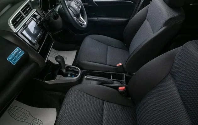 Honda Fit III Рестайлинг, фото №8