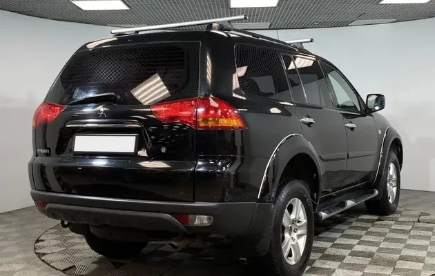 Mitsubishi Pajero Sport, фото №2