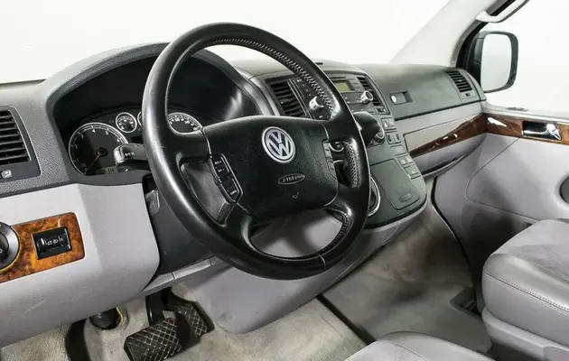 Volkswagen Multivan, фото №5