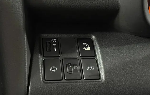 Toyota RAV4, фото №8