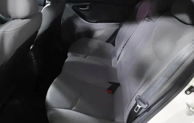 Hyundai Elantra, фото №8