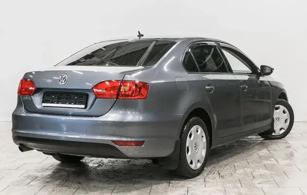 Volkswagen Jetta, фото №2