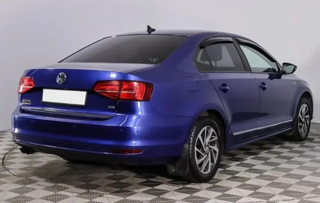 Volkswagen Jetta, фото №2