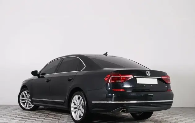 Volkswagen Passat, фото №4