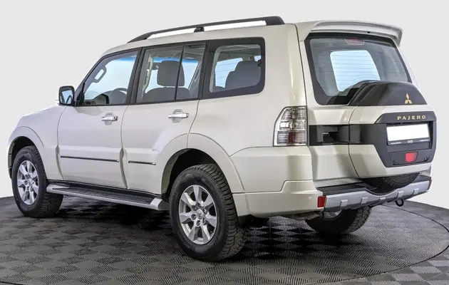 Mitsubishi Pajero, фото №4