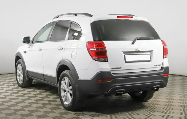 Chevrolet Captiva, фото №4