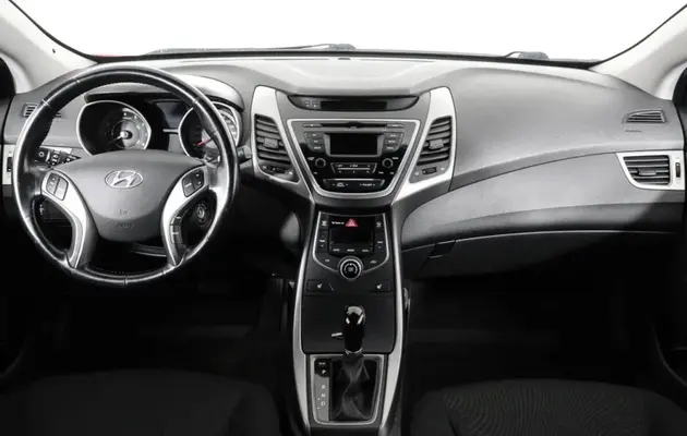 Hyundai Elantra, фото №5