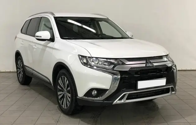 Mitsubishi Outlander, фото №3
