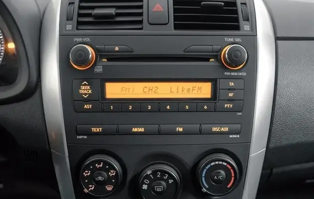 Toyota Corolla, фото №8