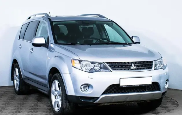 Mitsubishi Outlander, фото №3