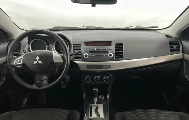 Mitsubishi Lancer, фото №6