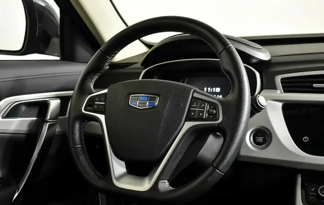 Geely Atlas, фото №11