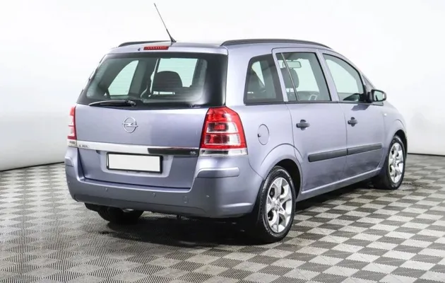 Opel Zafira, фото №2