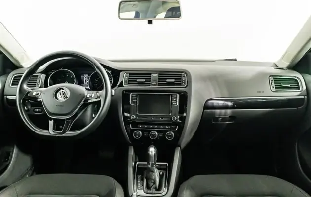 Volkswagen Jetta, фото №6