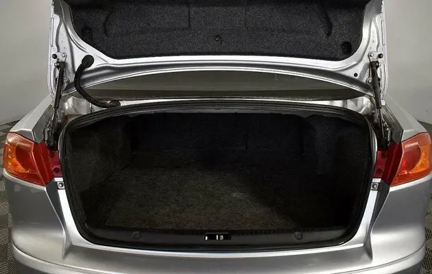 Mitsubishi Lancer, фото №7