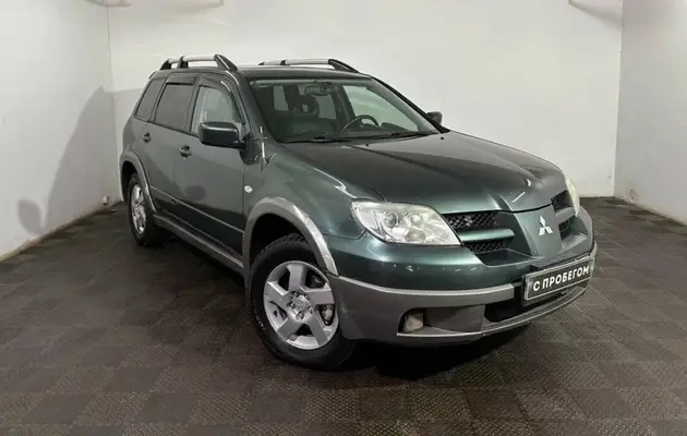 Mitsubishi Outlander, фото №3