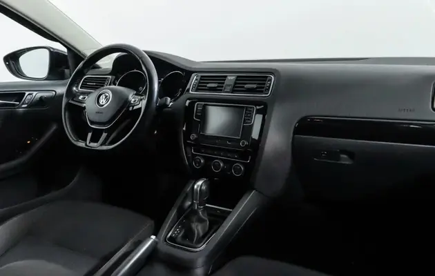 Volkswagen Jetta, фото №6